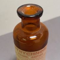 Antique Poison Bottle Strychnine 9.jpg