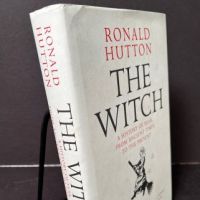 The Witch by Ronald Hutton Hardback with Dust Jacket Published by Yale 2017 3.jpg