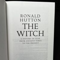 The Witch by Ronald Hutton Hardback with Dust Jacket Published by Yale 2017 4.jpg