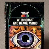 Knowledge Through Color No. 36 Witchcraft and Black Magic by Peter Haining 1973 Bantam Books 1.jpg