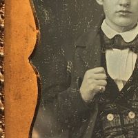 Daguerreotype of Young Dandy Posed with Style Ninth Plte Size Case Image 9.jpg