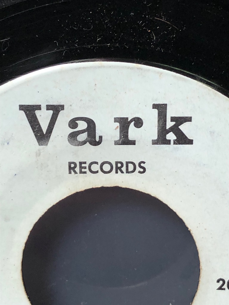 The Aardvarks I’m Higher Than I’m Down on Vark Records Michigan Garage