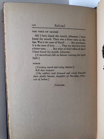 Salome by Oscar Wilde Illustrated by Aubrey Beardsley 1930 Hardback 17.jpg