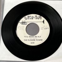 The Flower Power You Make Me Fly b:w Sunshine Day on Tune-Kel Records 1.jpg