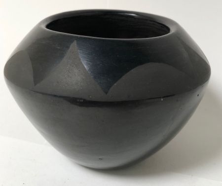 Black on Black Native American Pot Santa Clara Bowl By Gregorita Chavarria 10.jpg