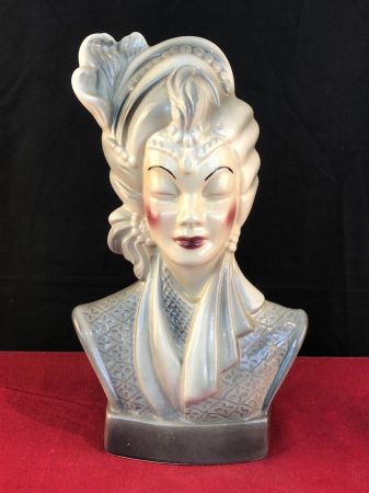 Art Deco Asian Woman TV Lamp 9.jpg