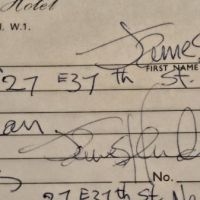 Jimi Hendrix Londonderry Hotel Signed Registration Card 1970 2.jpg