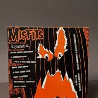 Misfits Halloween 7” on Plan 9 Records 1017. Light Orange Jacket 9.jpg