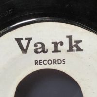 The Aardvarks I’m Higher Than I’m Down on Vark Records 9.jpg