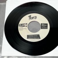 Misfits 3 Hits From Hell 7” Plan 9 Records 1st press 2nd Cover 3.jpg