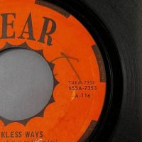 Smacks Nobody Else is Gonna Do b:w Reckless Ways on Alear Records 7.jpg