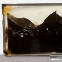 8 Glass French Stereoviews with Original Box Circa 1870s 18.jpg