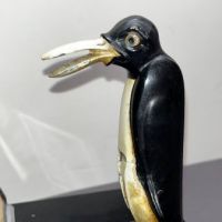 Ronson PikaCig Magic Penguin Cigarette Dispenser 7.jpg
