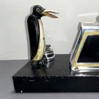 Ronson PikaCig Magic Penguin Cigarette Dispenser 1.jpg